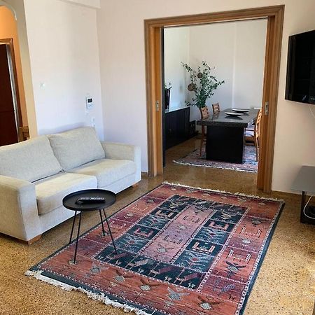 Central Family Apartment Thessaloniki Exterior photo